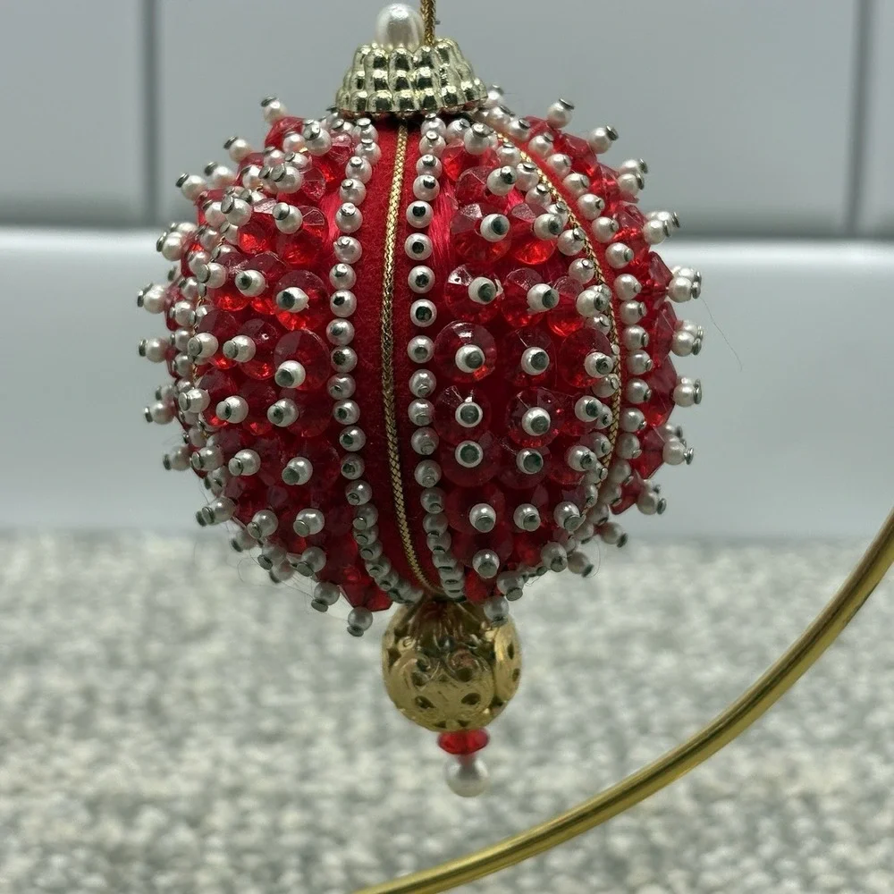 VTG Christmas Ornament Red Beaded Pins Lace MCM Shiny‎ Round Ball 3.5